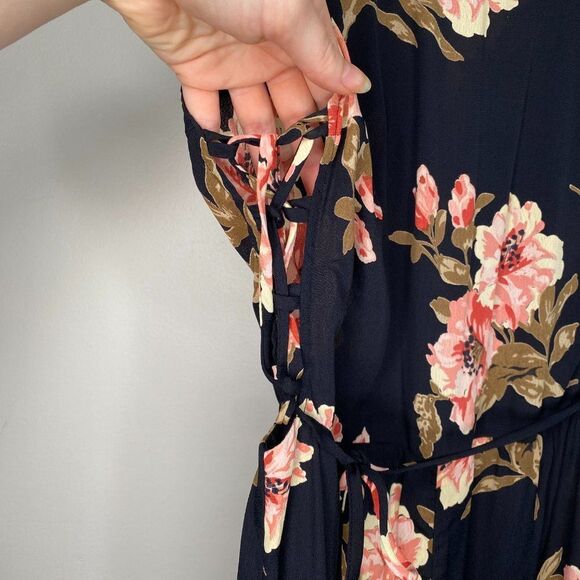 REFORMATION Women's Floral Flowy Short Dress | Size: 6 - Picture 5 of 7